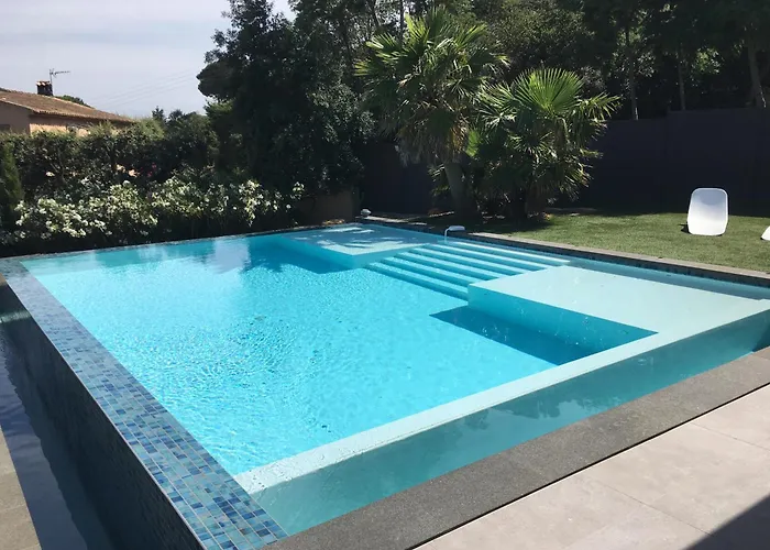 فندق مبيت وإفطار L'hippocampe 4*